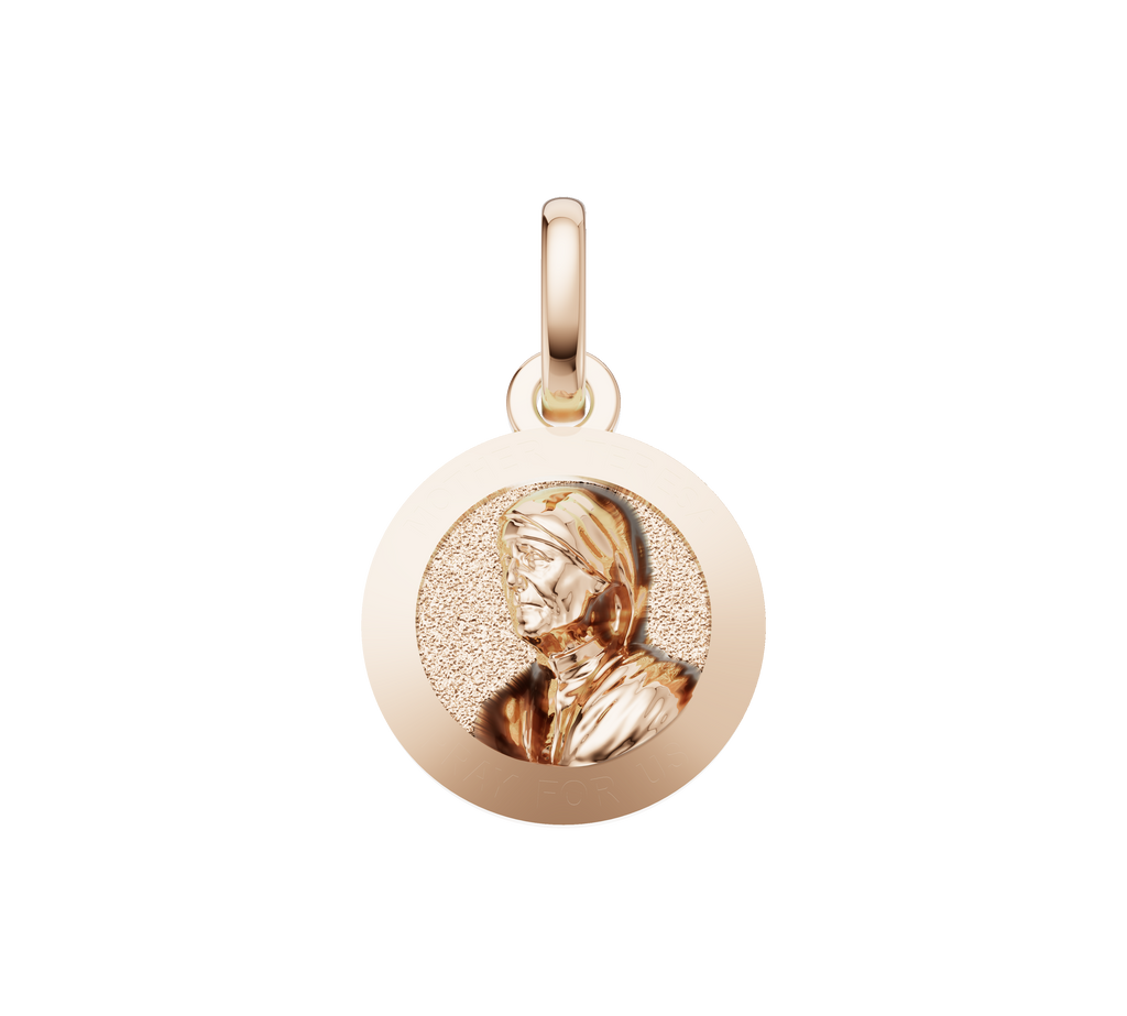 Engraved Round Pendant